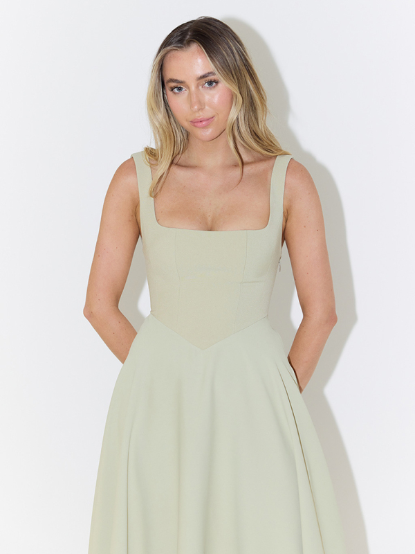 New Simple Sexy Solid Color Strap Midi Dress - Image 17