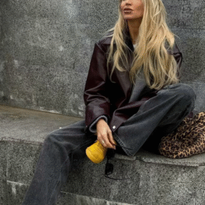 Ladies new casual solid color square collar leather jacket