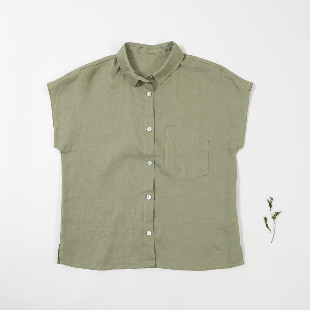 Pure Linen Sleeveless Shirt - Image 5